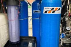 Iron removal, activated carbon and reverse osmosis for a car wash